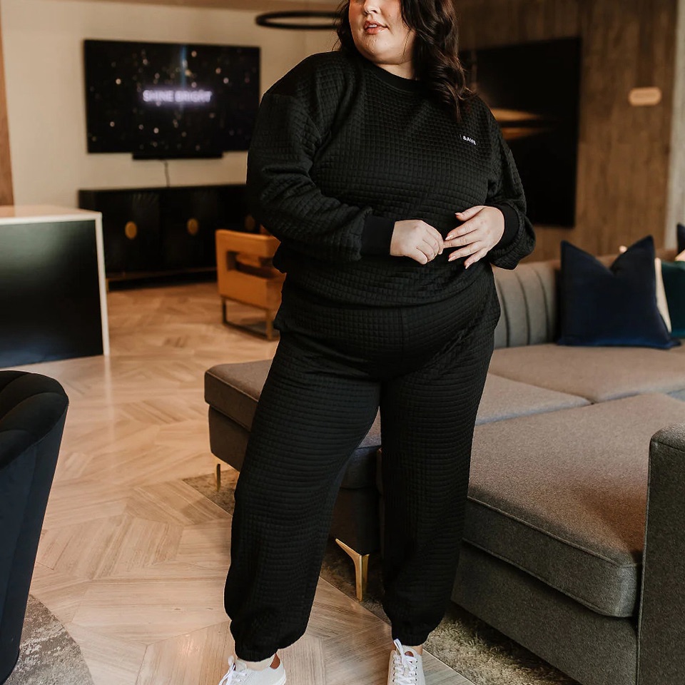 Nwt Quilted Pullover Sweatsuit Set In Black (Top And Joggers!) In Plus Size